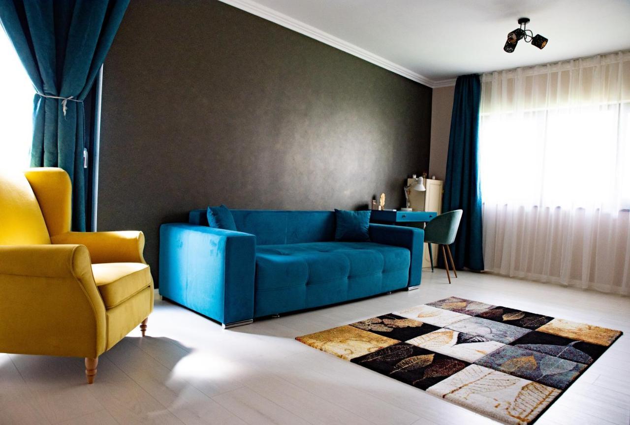 La Stejari Apartment Suceava Ngoại thất bức ảnh