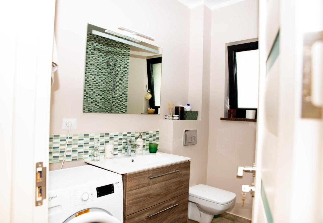 La Stejari Apartment Suceava Ngoại thất bức ảnh